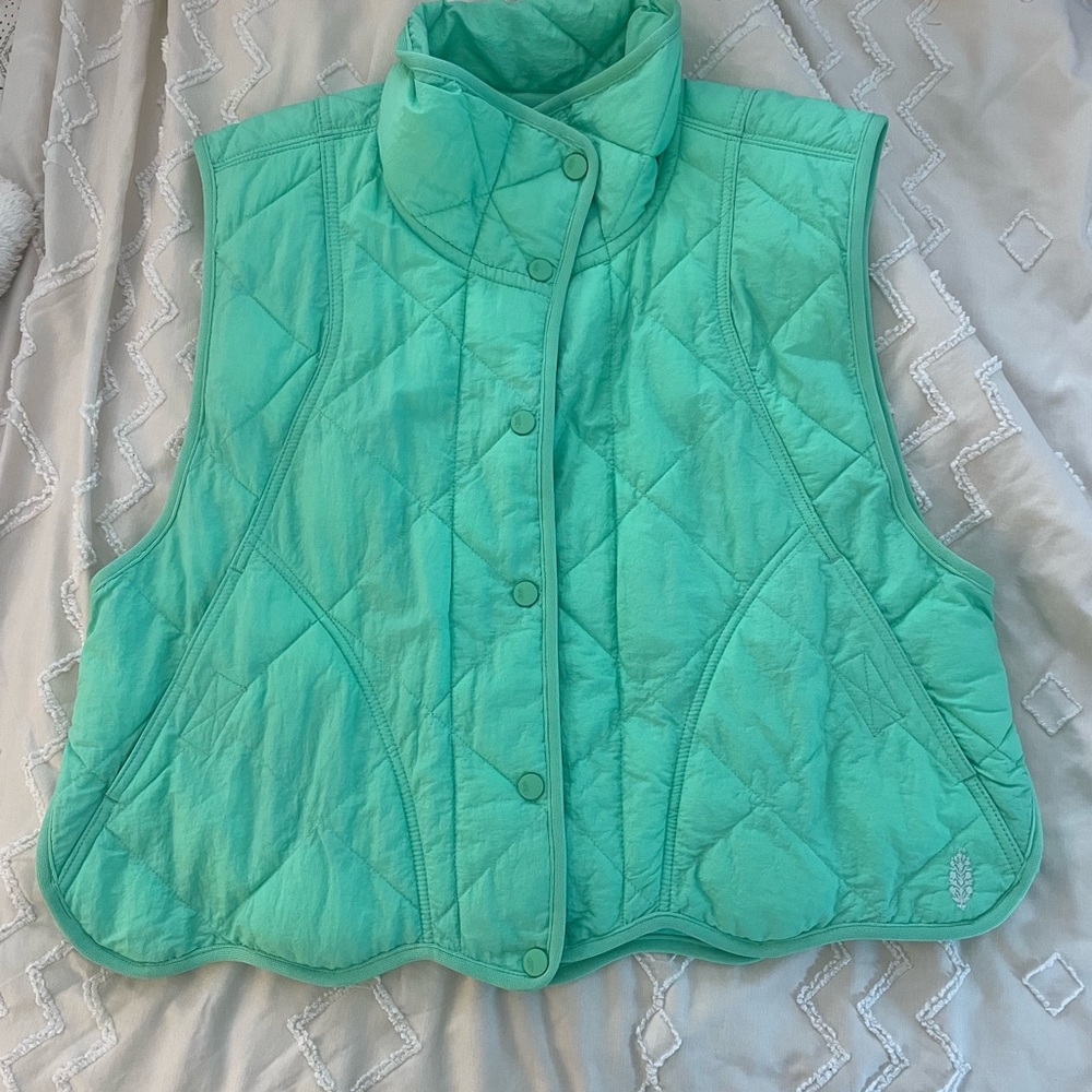 Quinn Quilted Puffer Vest